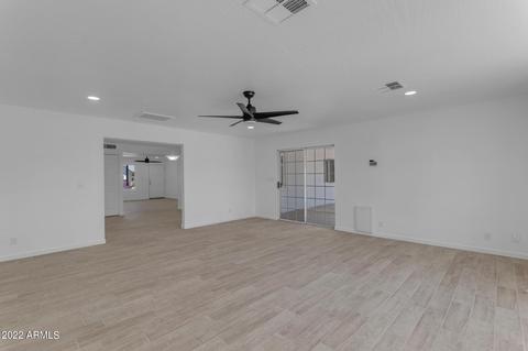513 E Julie Dr, Tempe, AZ 85283 photo 9