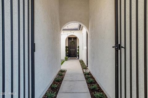 1827 E Azalea Ct, Gilbert, AZ 85298 photo 9
