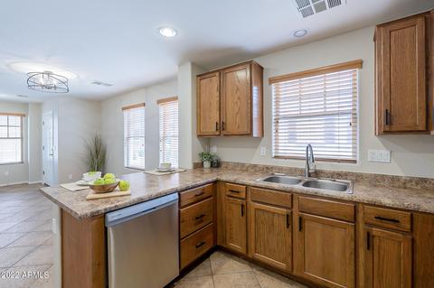 2842 E Megan St, Gilbert, AZ 85295 photo 2