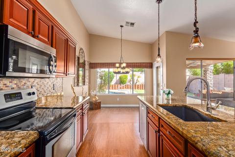 4524 E Mountain Sage Dr, Phoenix, AZ 85044 photo 8