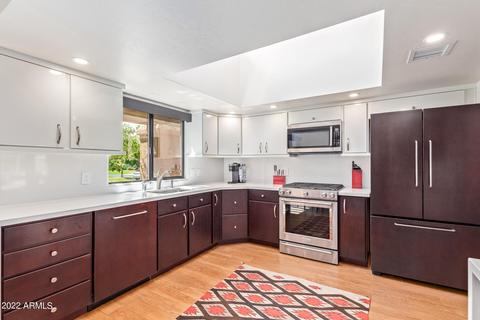 4450 E Camelback Rd UNIT 6, Phoenix, AZ 85018 photo 14