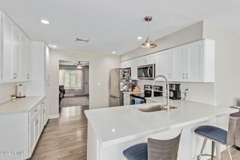 3715 E Sweetwater Ave, Phoenix, AZ 85032 photo 6
