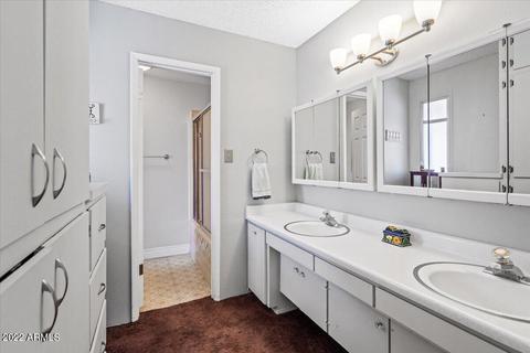 7040 N 6th Ave, Phoenix, AZ 85021 photo 20