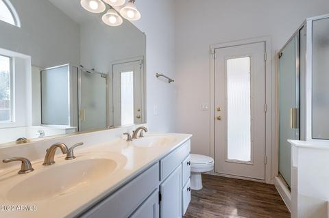 3953 E Douglas Loop, Gilbert, AZ 85234 photo 6