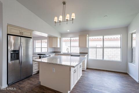 3953 E Douglas Loop, Gilbert, AZ 85234 photo 9
