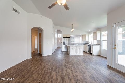 3953 E Douglas Loop, Gilbert, AZ 85234 photo 11