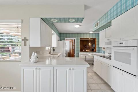 827 W Linger Ln, Phoenix, AZ 85021 photo 10