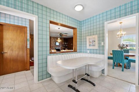 827 W Linger Ln, Phoenix, AZ 85021 photo 8