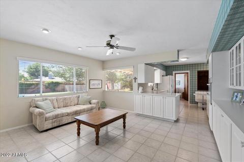 827 W Linger Ln, Phoenix, AZ 85021 photo 11