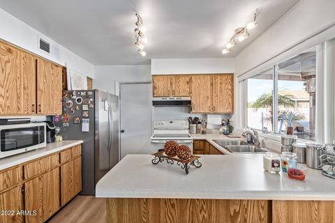 2501 E John Cabot Rd, Phoenix, AZ 85032 photo 9
