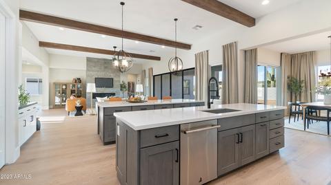 8318 E Regina Cir, Mesa, AZ 85207 photo 23