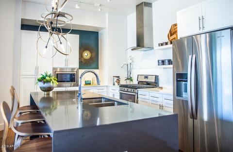 3131 N Central Ave #4020, Phoenix, AZ 85012