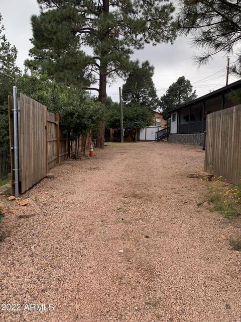 3494 Deer Track Trl, Overgaard, AZ 85933 photo 22