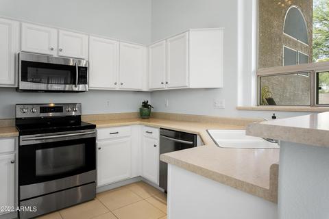 4310 E Rowel Rd, Phoenix, AZ 85050 photo 9