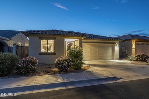 1804 S Hayley Rd, Apache Junction, AZ 85119 photo 2