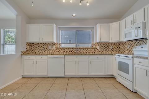 16572 W Polk St, Goodyear, AZ 85338