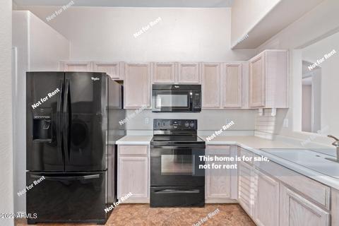 1381 S Buchanan St, Gilbert, AZ 85233 photo 2
