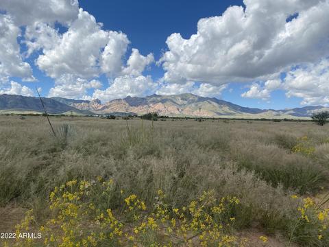 3 N 25 Acres N Desert Rd #16, Pearce, AZ 85625