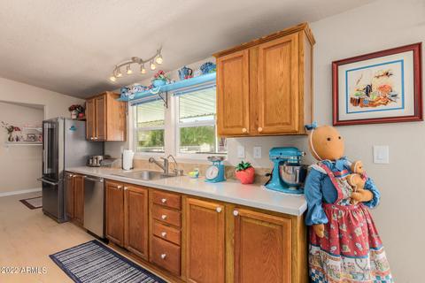 5065 N Main Dr, Apache Junction, AZ 85120 photo 13