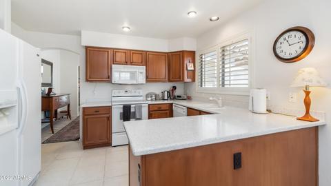3151 E Wahalla Ln, Phoenix, AZ 85050 photo 28