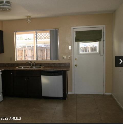 2249 W Carson Dr, Tempe, AZ 85282 photo 3