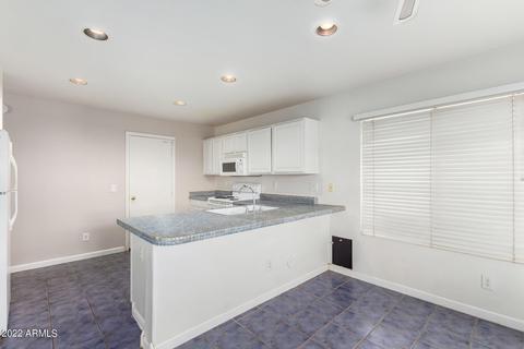 2186 E Arabian Dr, Gilbert, AZ 85296 photo 8