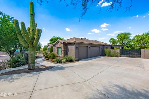 1412 E Chickasaw Ct, Phoenix, AZ 85086 photo 3