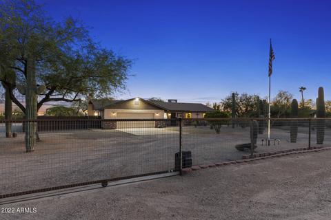 10055 E Fenimore Rd, Mesa, AZ 85207 photo 3