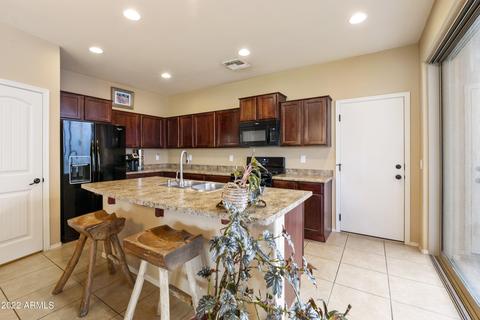 4468 E Remington Dr, Gilbert, AZ 85297 photo 1