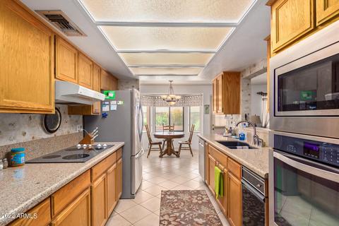 1907 E Jacaranda Cir, Mesa, AZ 85203 photo 2