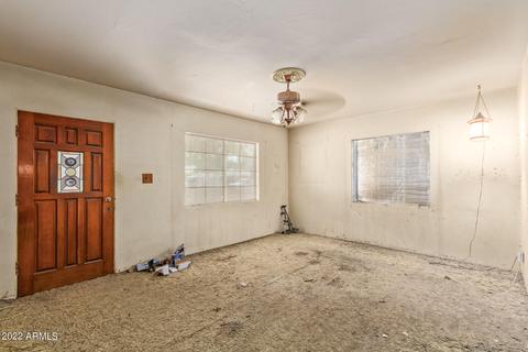 3520 E Amelia Ave, Phoenix, AZ 85018 photo 4