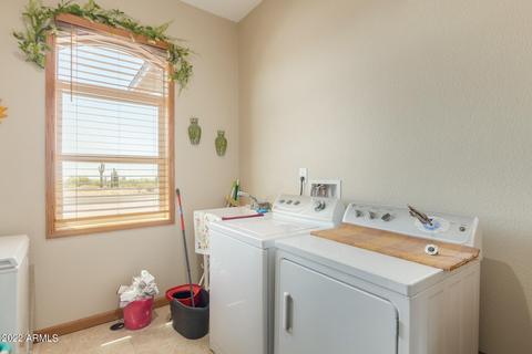 724 E Scenic St, Apache Junction, AZ 85119 photo 32