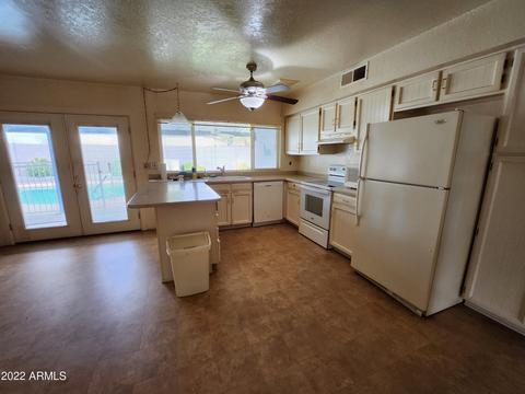 4110 W Aster Dr, Phoenix, AZ 85029 photo 5