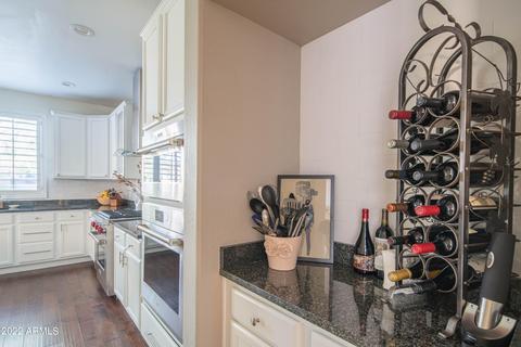 3947 E Crest Ln, Phoenix, AZ 85050 photo 17