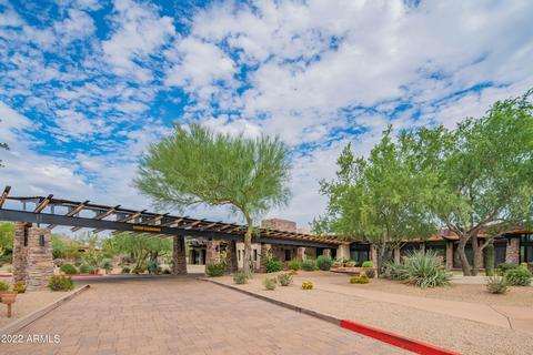 3947 E Crest Ln, Phoenix, AZ 85050 photo 45