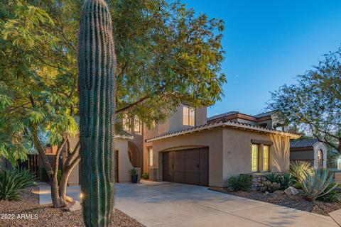 3947 E Crest Ln, Phoenix, AZ 85050 photo 5