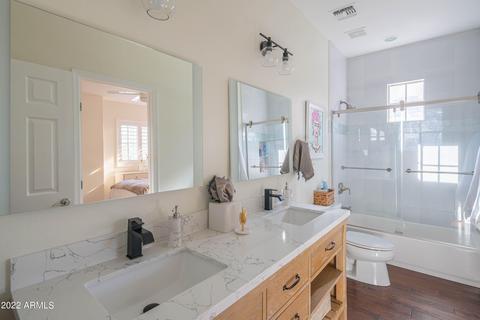 3947 E Crest Ln, Phoenix, AZ 85050 photo 34