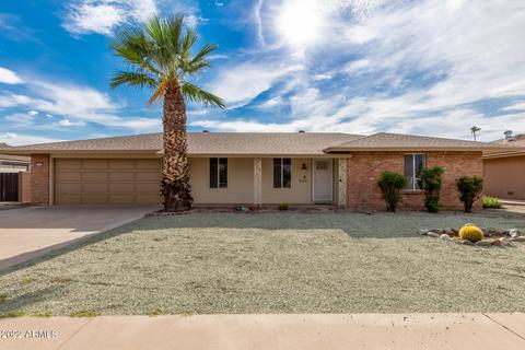 9519 W Cedar Hill Cir, Sun City, AZ 85351