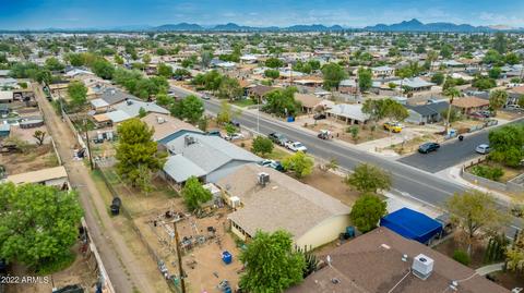 2922 N 39th Ave W, Phoenix, AZ 85019 photo 6