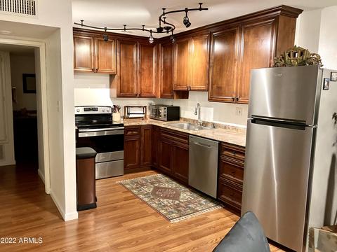 5525 E Thomas Rd #M17, Phoenix, AZ 85018 photo 8