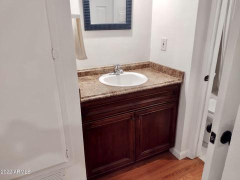 5525 E Thomas Rd #M17, Phoenix, AZ 85018 photo 13