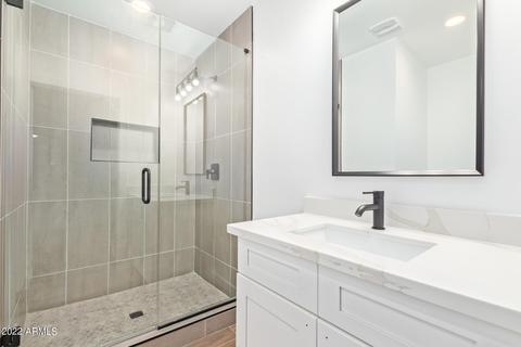 2940 E Brill St, Phoenix, AZ 85008 photo 8