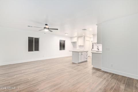 2940 E Brill St, Phoenix, AZ 85008 photo 2