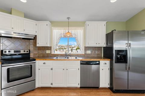17235 E Peach Tree Rd, Mayer, AZ 86333 photo 8