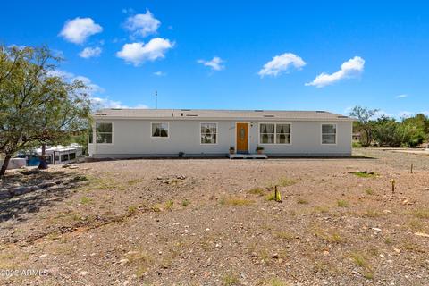 17235 E Peach Tree Rd, Mayer, AZ 86333 photo 4