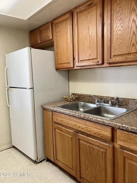 8441 W Mackenzie Dr, Phoenix, AZ 85037 photo 5