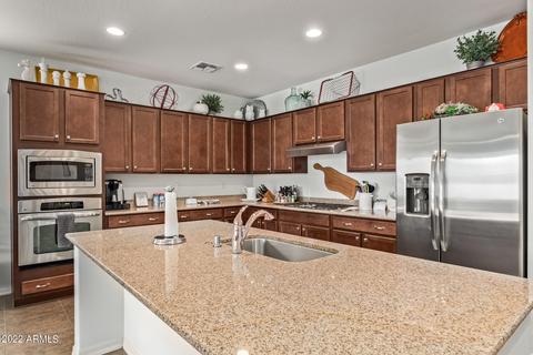 2547 E Tiffany Way, Gilbert, AZ 85298 photo 10