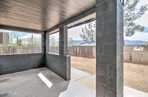 730 E Sunset Dr, Globe, AZ 85501 photo 2