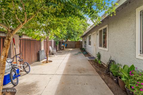 2903 E Atlanta Ave, Phoenix, AZ 85040 photo 2