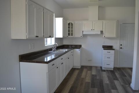 653 E 18th St, Douglas, AZ 85607 photo 9